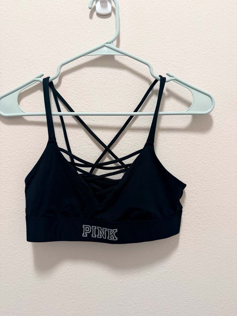 PINK Victoria's Secret Ultimate Unlined Strappy Sports Bra